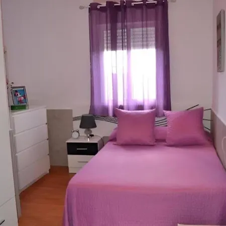 Chalet Con Piscina Privada Para Familias En Conil, Cerca De Playas Y Atracciones - Es-180-283